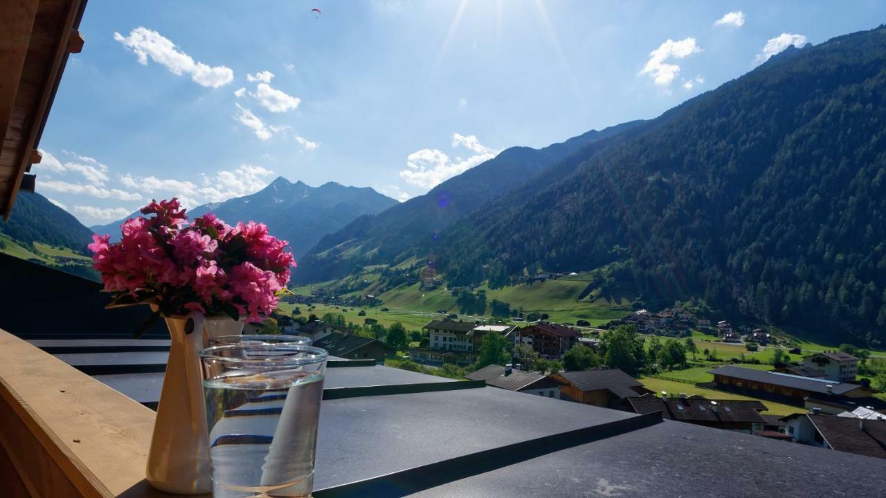Fleckhof Hotel Neustift im Stubaital Exterior photo