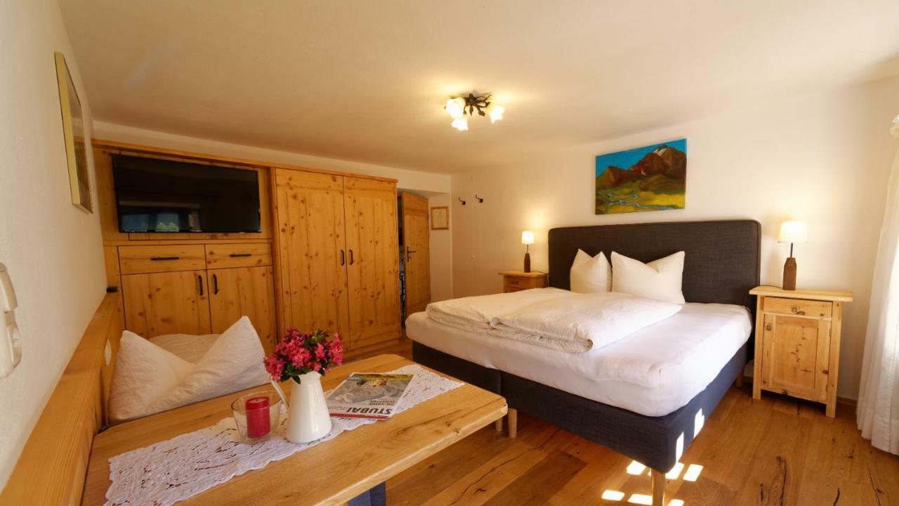 Fleckhof Hotel Neustift im Stubaital Exterior photo